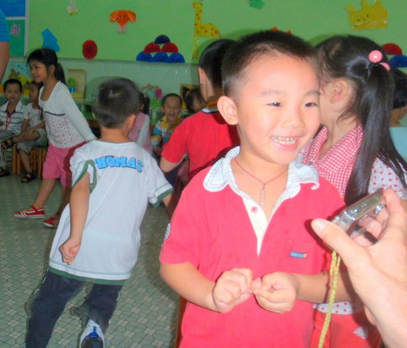 ZhaoQing Government #2 Grade School and Kindergarden.